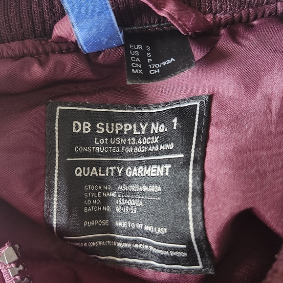 H&M Sz Small Men's Burgundy Bomber Jacket Lightweight Fall Layer - Picture 9 of 10